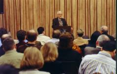 Ben Wright lecturing